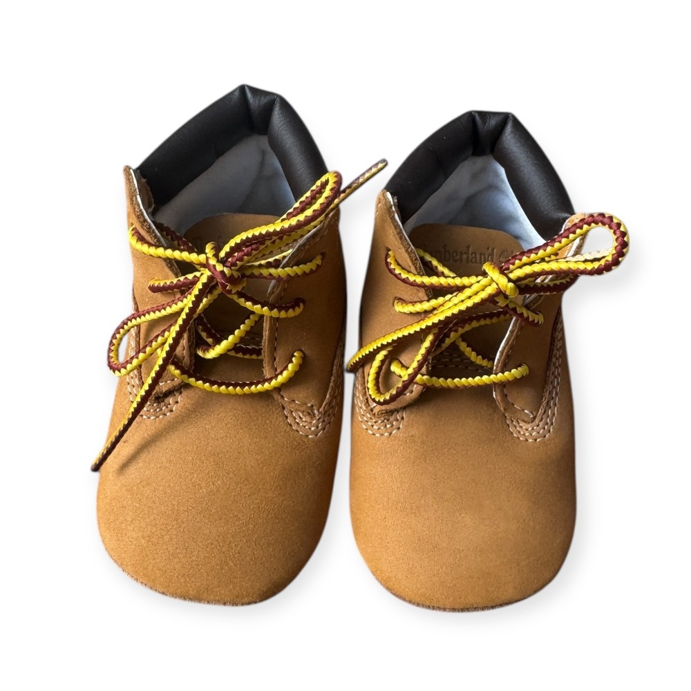 Timberland Infant Crib Booties Size 2 in Wheat Nubuck - Picture 3 of 12